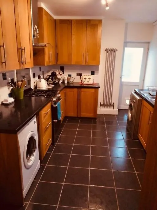 Apartment Cosy Roath Home Near The Park Cardiff United Kingdom