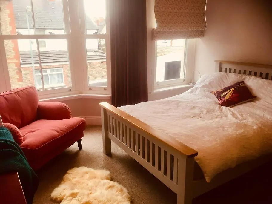Cosy Roath Home Near The Park Cardiff